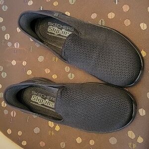 Skechers womens hands free slip on shoes sz 9 black